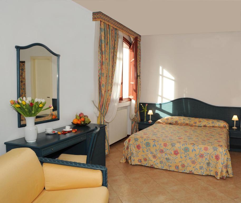 La Locanda Azzurra San Remo Szoba fotó